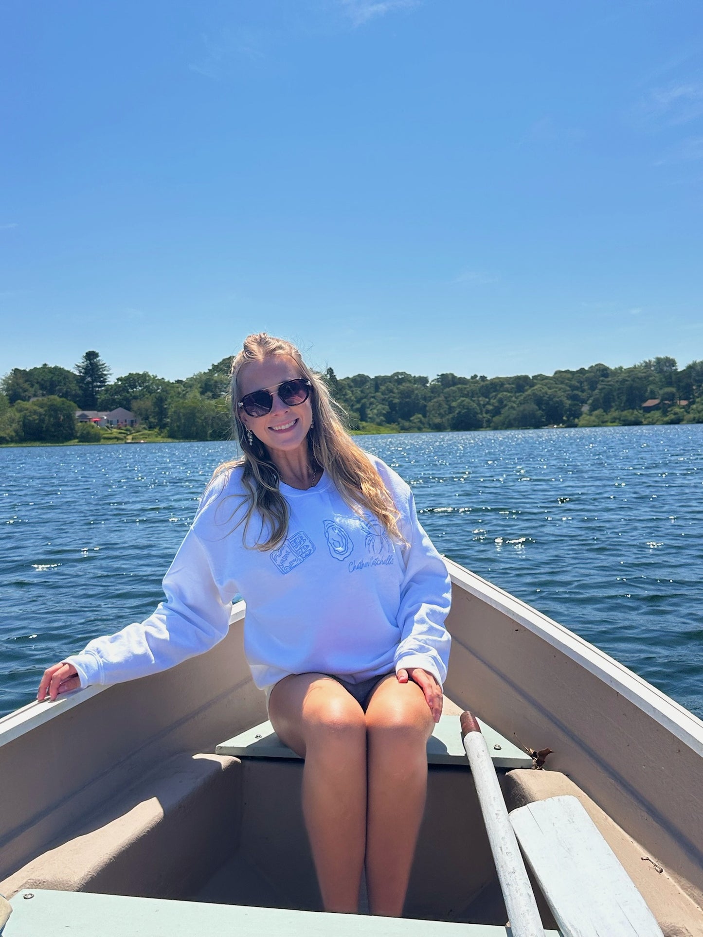 Chatham Catchalls Icon Crewneck